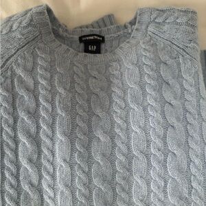 GAP Women’s Light Blue Cable Knit Crewneck Sweater